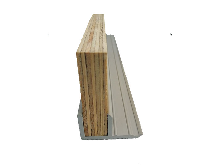 controtelaio legno pvc